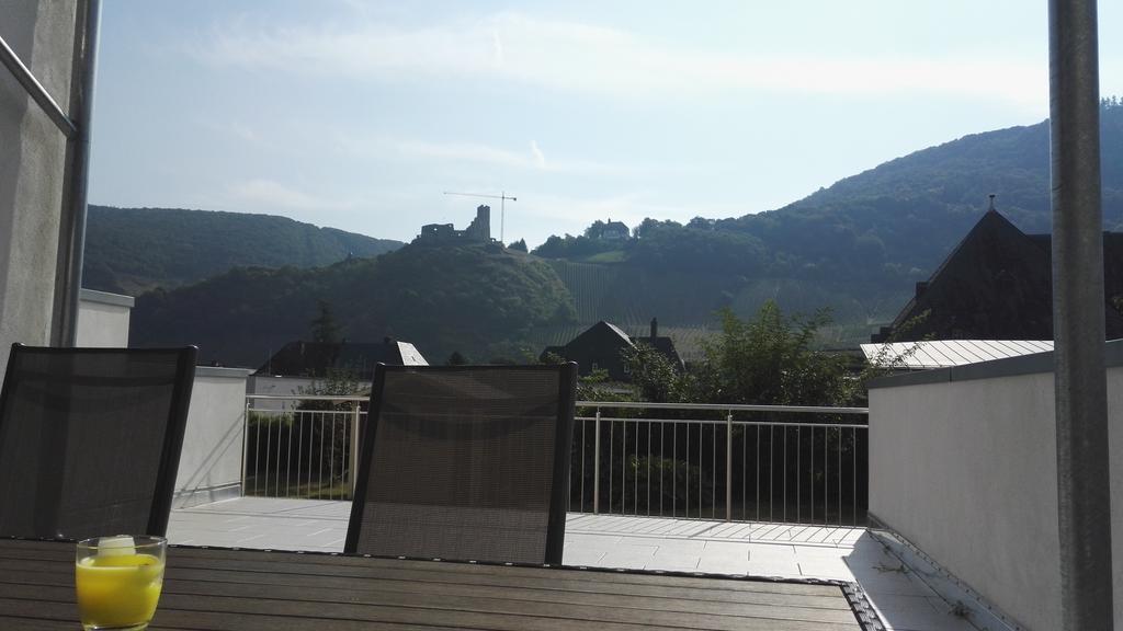 Bernkasteler Moselapartments Esterno foto